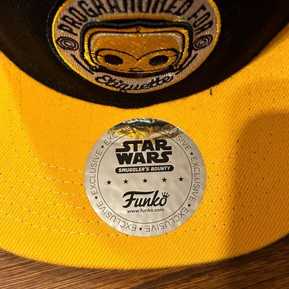 Star Wars C-3PO Snap Back Hat Funko POP Programmed for Etiquette NEW - Picture 2 of 7